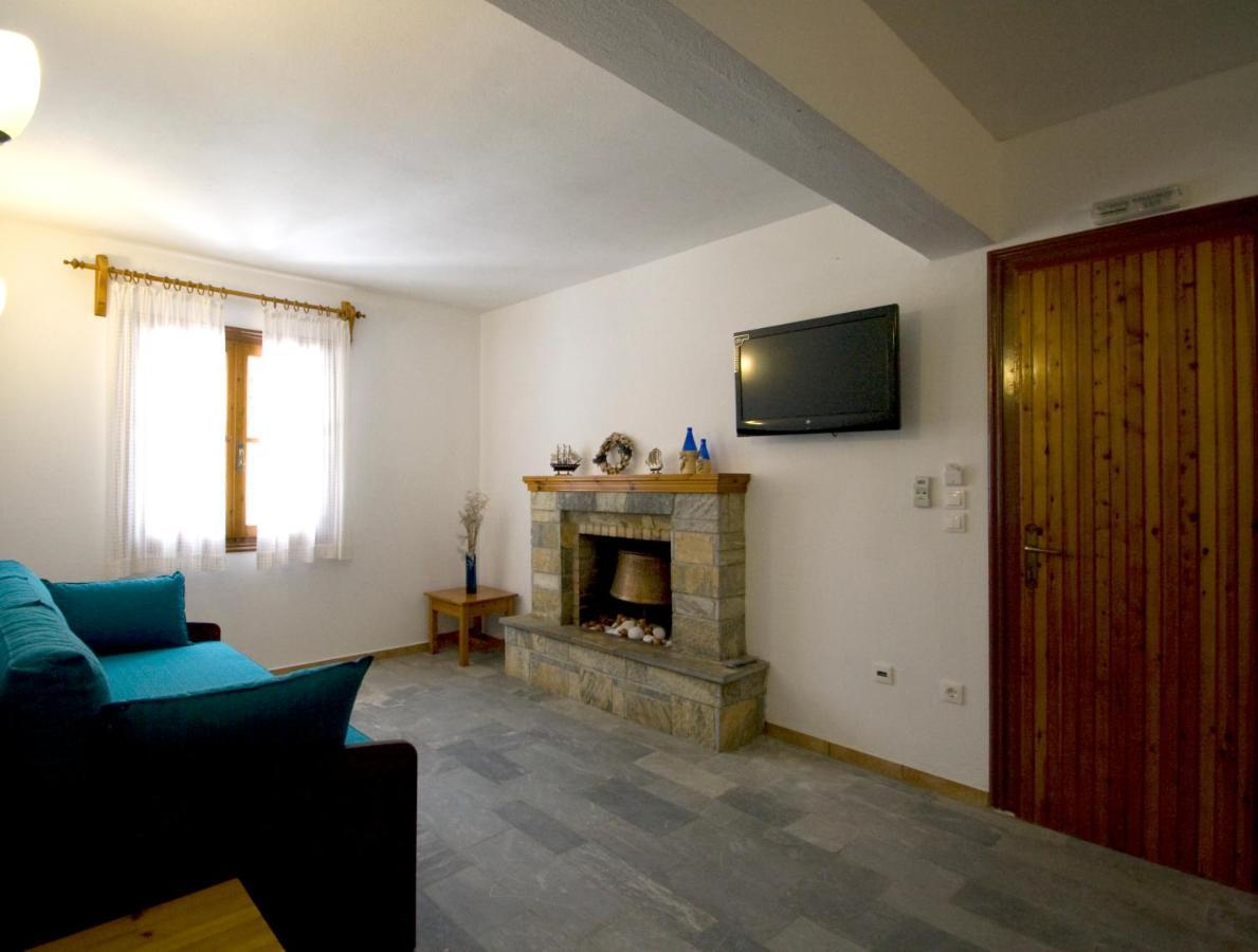 Villas Alexandra Skiathos Platanias  Bagian luar foto